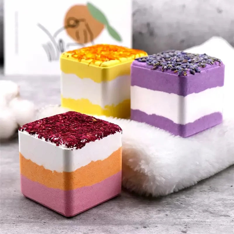 Handmade Rose Bath Bomb – Luxury Fizzy Spa Soak